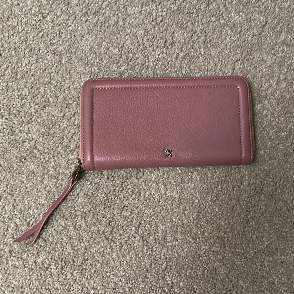 Hobo International - Nila Large Zip Around Continental Wallet Mauve - Picture 1 of 3